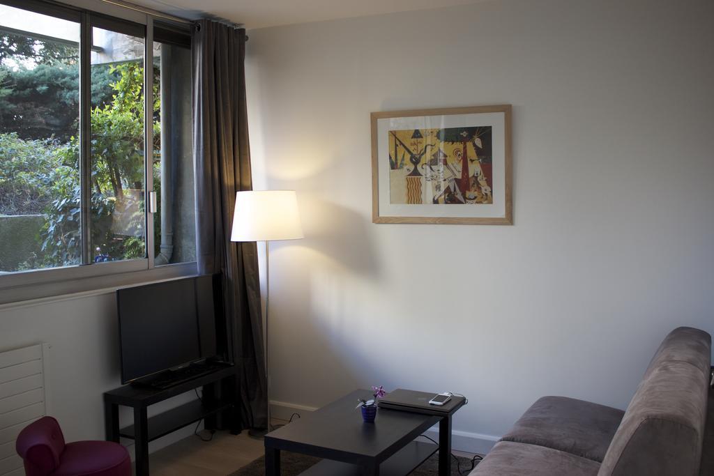 דירות פריז Tour Eiffel Grenelle מראה חיצוני תמונה